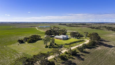 /international/au/mill-farm-34-mincham-road-meningie-sa-505164396/