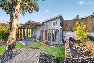 /international/au/28a-county-drive-fletcher-nsw-151286844/