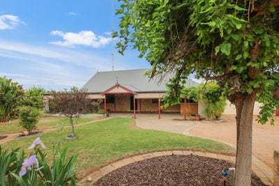/international/au/93-mcguire-terrace-cadell-sa-152564552/