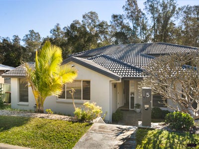 /international/au/5-doncaster-place-hyland-park-nsw-151470860/