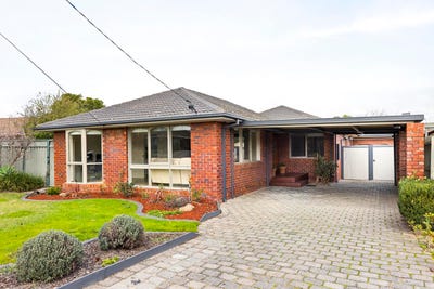 /international/au/5-woolstone-close-kealba-vic-151307788/