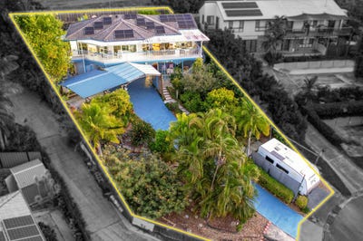 /international/au/8-rob-roy-court-highland-park-qld-151006600/