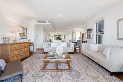 /international/au/11-802-glades-drive-robina-qld-151430832/