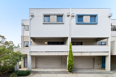 /international/au/106-1-15-beddison-road-craigieburn-vic-150940716/