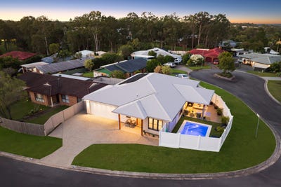 /international/au/2-kilcoy-place-helensvale-qld-151532784/