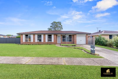 /international/au/7-stedham-grove-oakhurst-nsw-151553428/