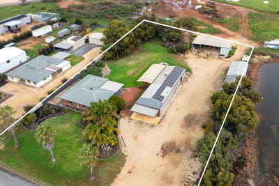 /international/au/70-trenerry-avenue-loxton-sa-152133468/