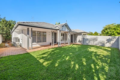 /international/au/80-karawatha-drive-mountain-creek-qld-150875400/