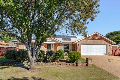 /international/au/12-mengel-court-middle-ridge-qld-151403848/