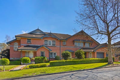 /international/au/2-carrbridge-drive-castle-hill-nsw-152206888/