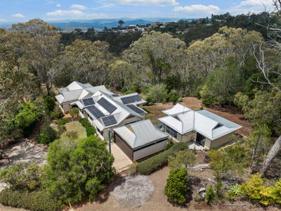 /international/au/9-vayro-road-blue-mountain-heights-qld-152668476/