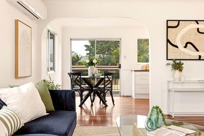 /international/au/223-blackstone-road-silkstone-qld-151362028/
