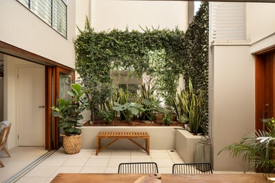 /international/au/townhouse-6-15-halford-street-newstead-qld-148637136/?lang=en