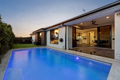 /international/au/62-spoonbill-street-nudgee-qld-151205680/