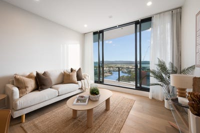 /international/au/2806-36-42-stanhill-drive-surfers-paradise-qld-151838024/