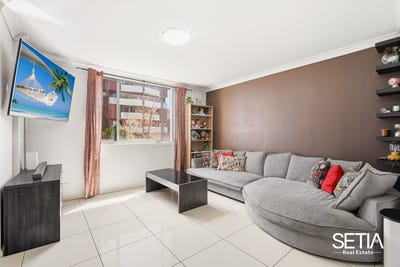 /international/au/14-12-14-clifton-street-blacktown-nsw-152555344/