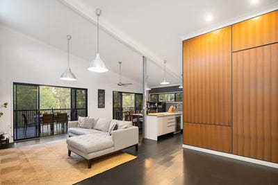 /international/au/39-stockwhip-place-mount-crosby-qld-151231756/