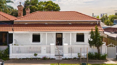 /international/au/203-hart-street-glanville-sa-152397540/