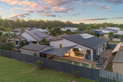 /international/au/3-eshelby-street-bushland-beach-qld-151335008/