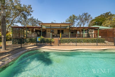 /international/au/12-14-sandalwood-court-flagstone-qld-152423084/