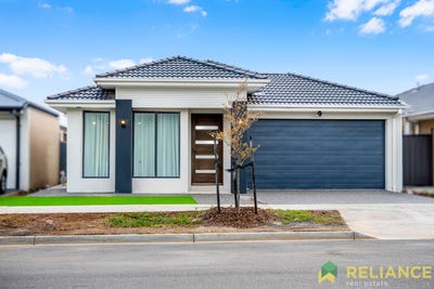 /international/au/7-ravenscraig-drive-strathtulloh-vic-148346572/