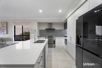 /international/au/39-tedbury-road-jordan-springs-nsw-148290460/