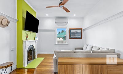 /international/au/39-queen-street-wingham-nsw-151224008/