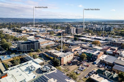 /international/au/level-2-9-tindale-street-penrith-nsw-505149168/