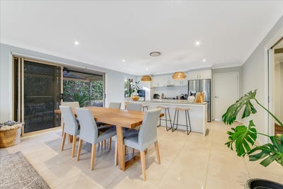 /international/au/87-greenfield-crescent-elderslie-nsw-148538980/