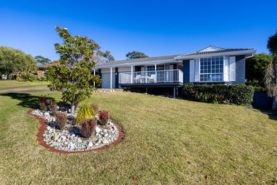 /international/au/1-burtonia-court-tura-beach-nsw-148230400/?lang=id