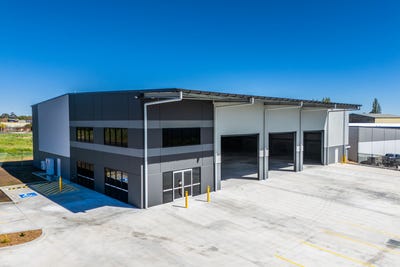/international/au/8-mcneilly-avenue-orange-nsw-505200956/