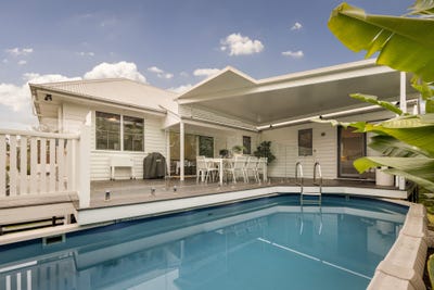 /international/au/10-annerley-street-toowong-qld-152583544/