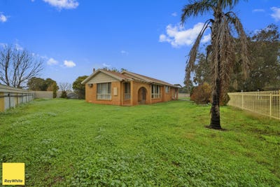 /international/au/39-impey-street-murchison-vic-151433556/