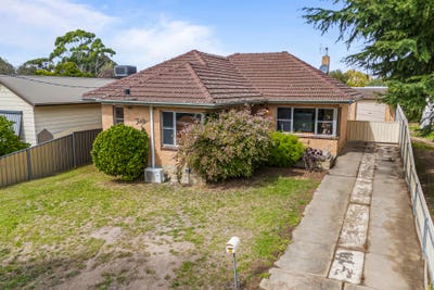 /international/au/30-mcgibbony-street-ararat-vic-150725628/