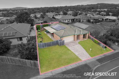 /international/au/6-archipelago-street-pacific-pines-qld-152367084/