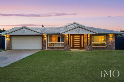 /international/au/9-manatoka-place-ormeau-qld-152538908/