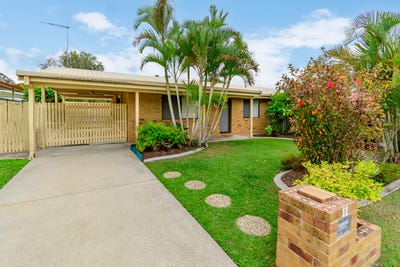 /international/au/11-glenmay-court-morayfield-qld-152577352/