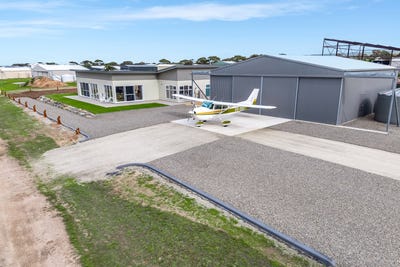 /international/au/7-hawker-court-goolwa-sa-151242944/