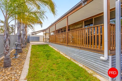 /international/au/86-happy-valley-road-long-gully-vic-150976000/