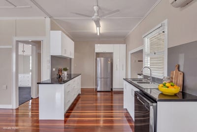 /international/au/125-jacaranda-street-north-booval-qld-152396856/