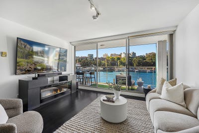 /international/au/239-6e-cowper-wharf-roadway-woolloomooloo-nsw-151137816/