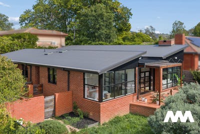 /international/au/96-captain-cook-crescent-griffith-act-150845772/