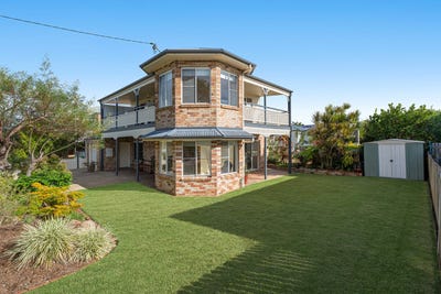 /international/au/44-wynnum-north-road-wynnum-west-qld-148351928/