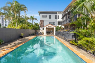 /international/au/8-1040-gold-coast-highway-palm-beach-qld-151326028/