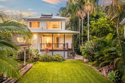 /international/au/5-george-street-bangalow-nsw-151459032/