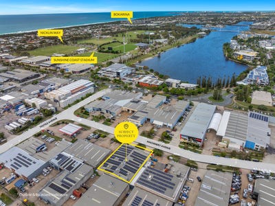 /international/au/5-machinery-avenue-warana-qld-505135152/