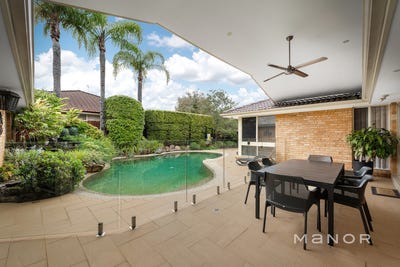 /international/au/15-broadsword-place-castle-hill-nsw-152662088/
