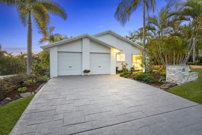 /international/au/26-ballyliffen-court-robina-qld-151271164/