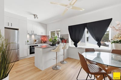 /international/au/37-34-36-patience-street-manoora-qld-151536244/