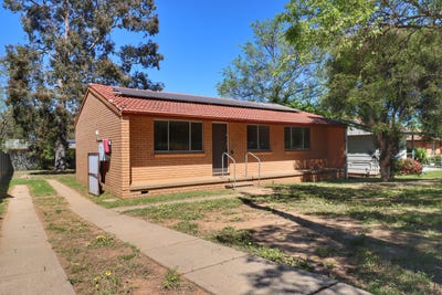 /international/au/36-pridham-street-cowra-nsw-152588308/